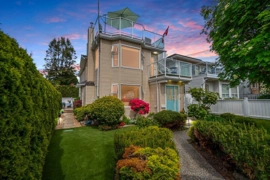 15549 Victoria Avenue, White Rock, BC V4B 1H8, White Rock, BC, V4B 1H8
