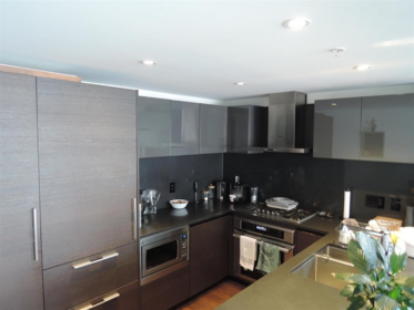 704 1571 W 57th Avenue, Vancouver, BC