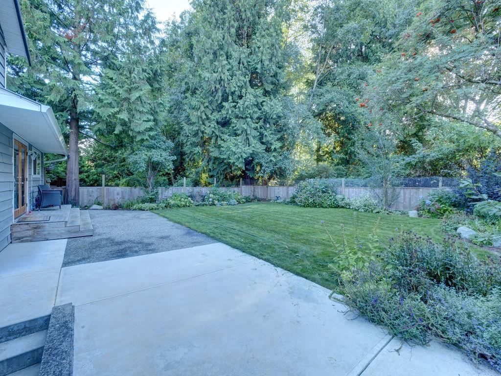 Kitchen Photo of 329 Burns Road, Gibsons, BC