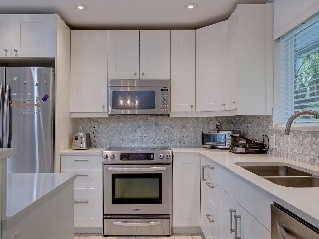 Primary Bedroom Photo of 329 Burns Road, Gibsons, BC