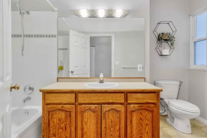 Guest Bathroom Photo of 23404 Tamarack Lane, Maple Ridge, BC