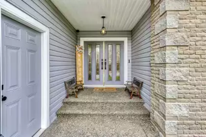 23404 Tamarack Lane, Maple Ridge, BC, Maple Ridge — Single Family Residence for sale