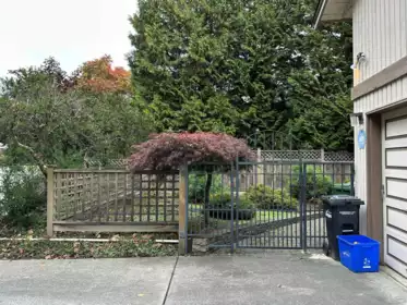 9360 Parksville Drive, Richmond, BC, Richmond — Single Family Residence for sale