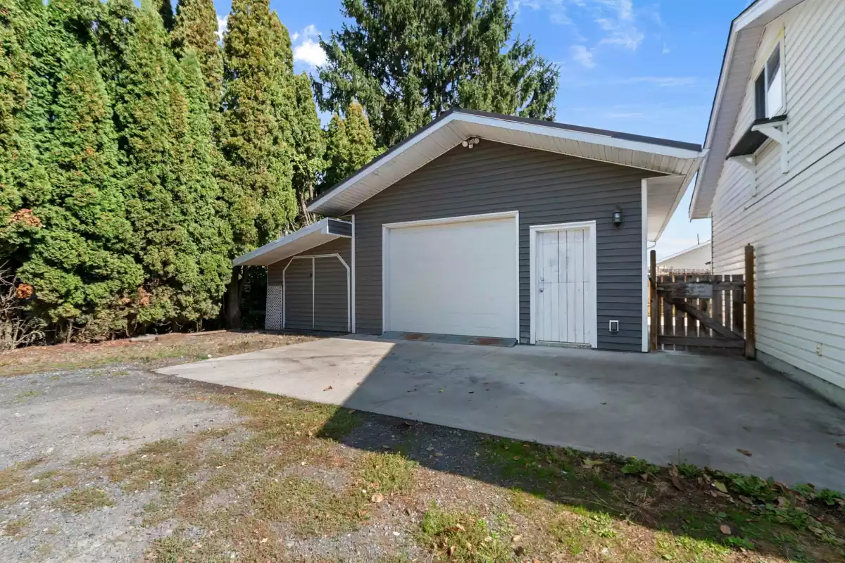 Playground / Recreational Area Near 6350 Sumas Prairie Road, Sardis - Greendale, BC