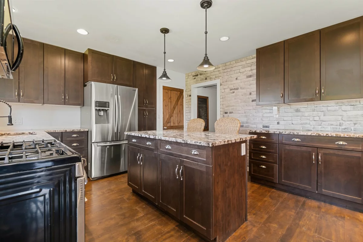 Powder Room Photo of 6350 Sumas Prairie Road, Sardis - Greendale, BC