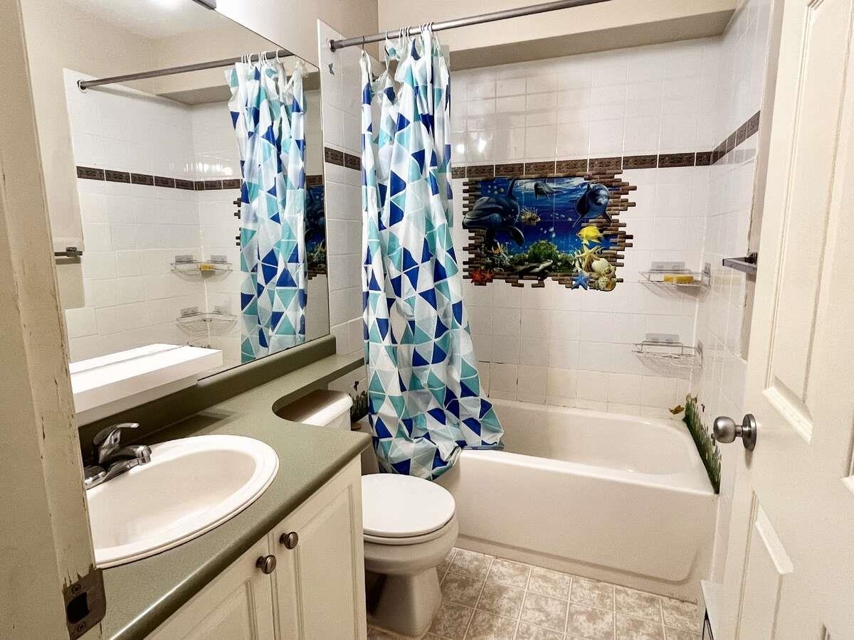 Bedroom 3 Photo of 5 15355 26 Avenue, Surrey, BC