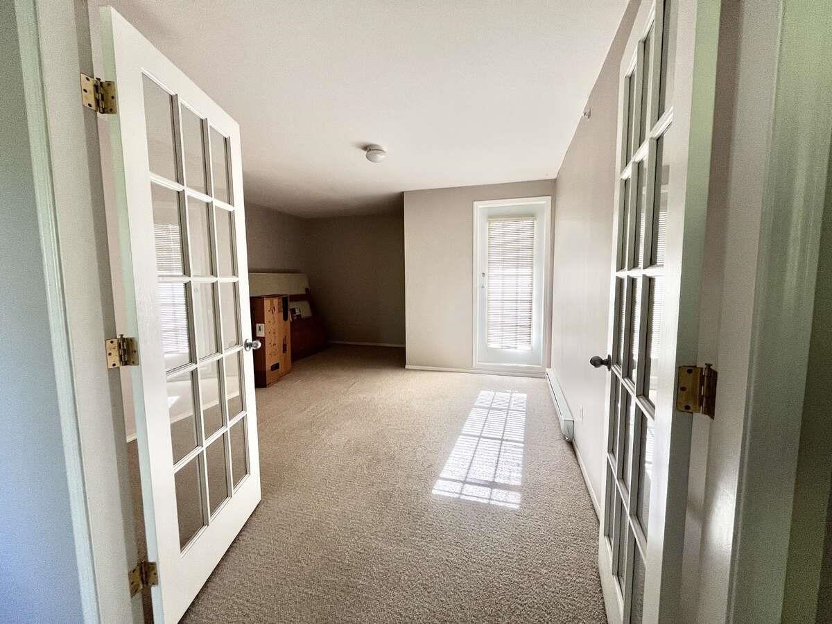 Bedroom 4 Photo of 5 15355 26 Avenue, Surrey, BC