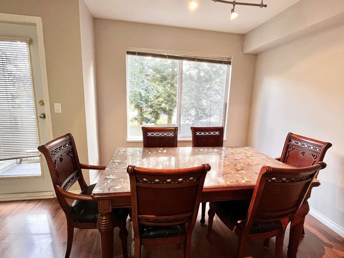 Pantry Photo of 5 15355 26 Avenue, Surrey, BC