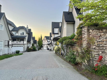 Exterior Rear Photo of 5 15355 26 Avenue, Surrey, BC