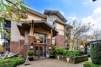 417 5885 Irmin Street, Burnaby, BC, Burnaby — Apartment/Condo for sale