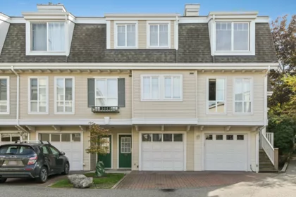 22 8890 Walnut Grove Drive, Langley, BC, Langley — Townhouse for sale