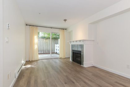 22 8890 Walnut Grove Drive, Langley, BC, Langley — Townhouse for sale