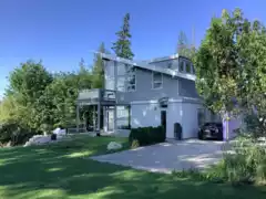 5550 Nickerson Road, Sechelt, BC