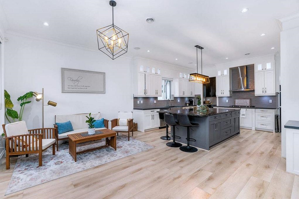 Guest Bathroom Photo of 11897 82 Avenue, Delta, BC