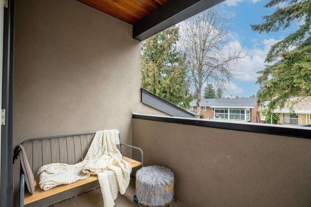 Hallway Photo of 11897 82 Avenue, Delta, BC