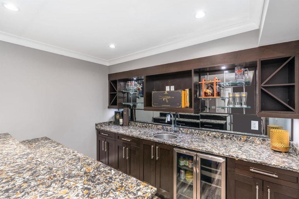 Hot Tub / Spa Photo of 11897 82 Avenue, Delta, BC