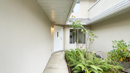 15 9926 151 Street, Surrey, BC, Surrey — Townhouse for sale