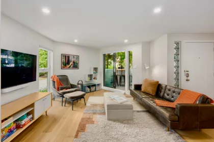 101 936 Bute Street, Vancouver, BC, Vancouver — Townhouse for sale