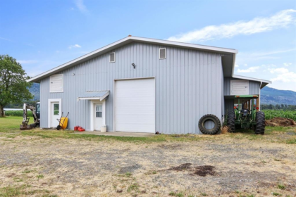 Loft / Bonus Room Photo of 42832 Keith Wilson Road, Chilliwack, BC