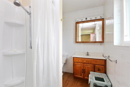 Walk-In Closet Photo of 42832 Keith Wilson Road, Chilliwack, BC