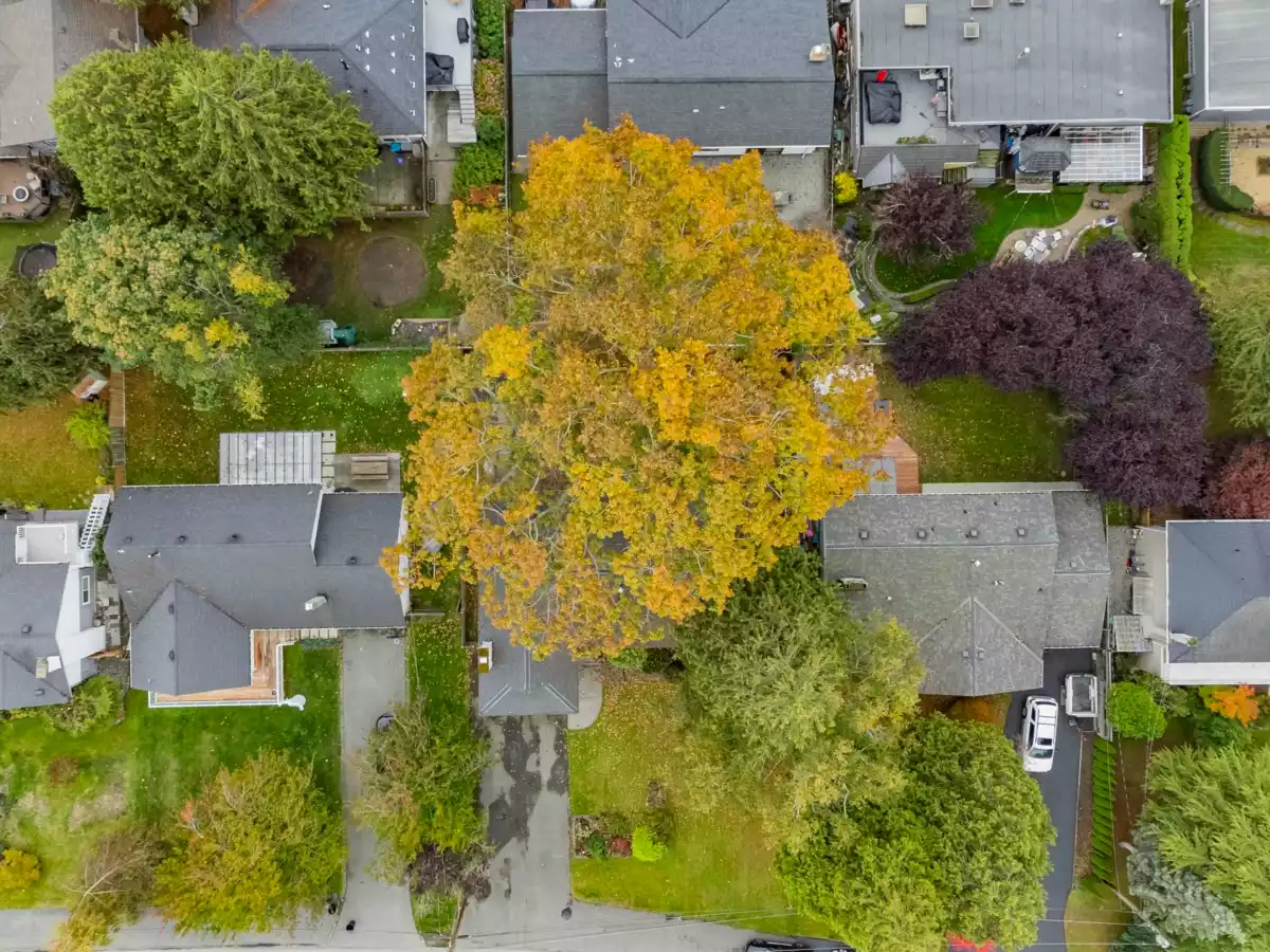 Front Yard Photo of 5316 Belair Drive, Tsawwassen, BC