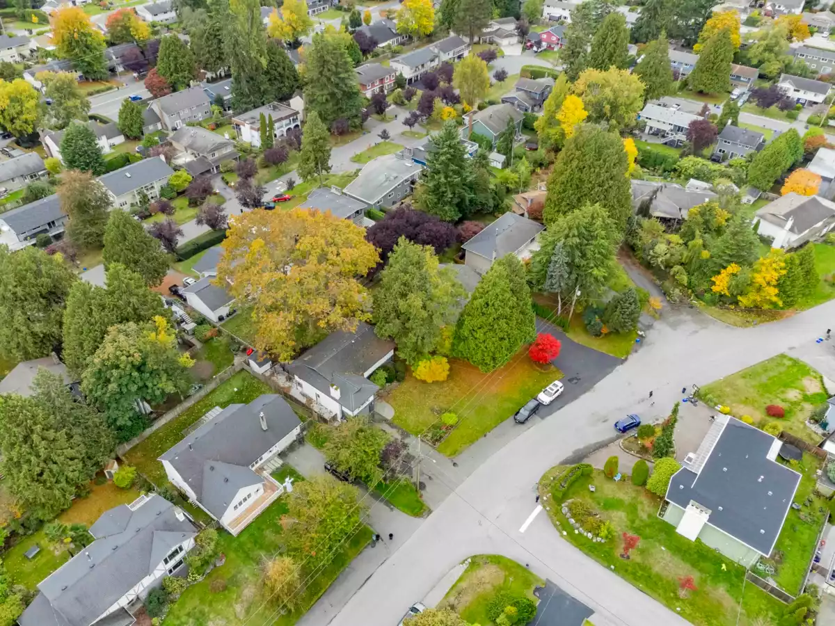 Hot Tub / Spa Photo of 5316 Belair Drive, Tsawwassen, BC