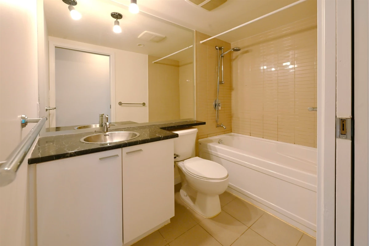 Guest Bathroom Photo of 2206 111 W Georgia Street, Vancouver, BC