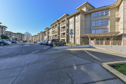 215 45567 Yale Road, Chilliwack, BC, Chilliwack Proper South — 1 bed apartment/condo for sale