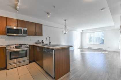 Laundry Room Photo of 215 45567 Yale Road, Chilliwack, BC
