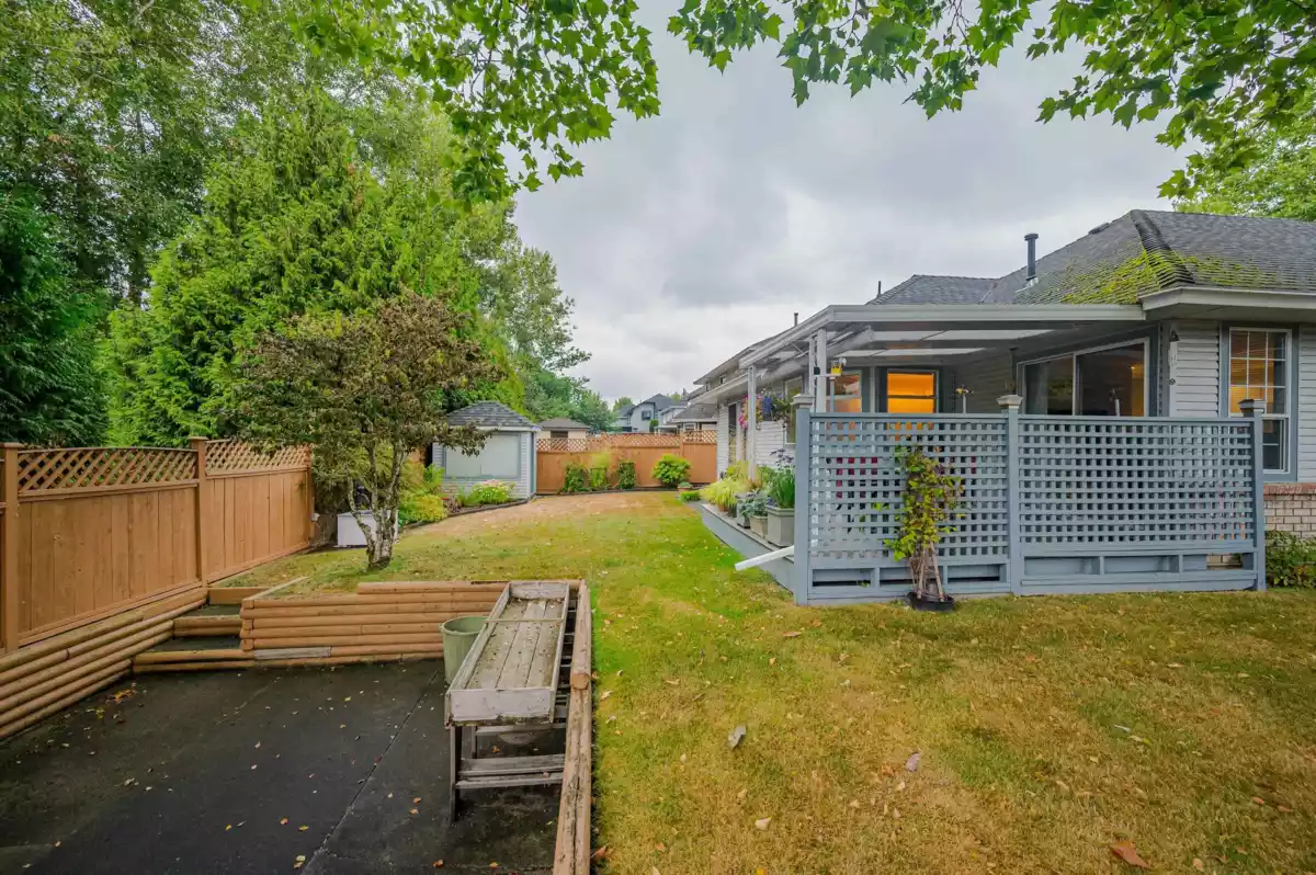 Front Yard Photo of 8459 142a Street, Surrey, BC
