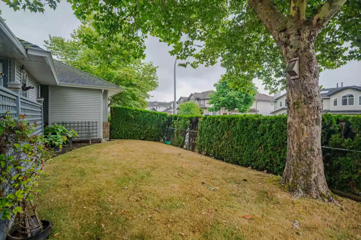 Garden / Landscaping Photo of 8459 142a Street, Surrey, BC