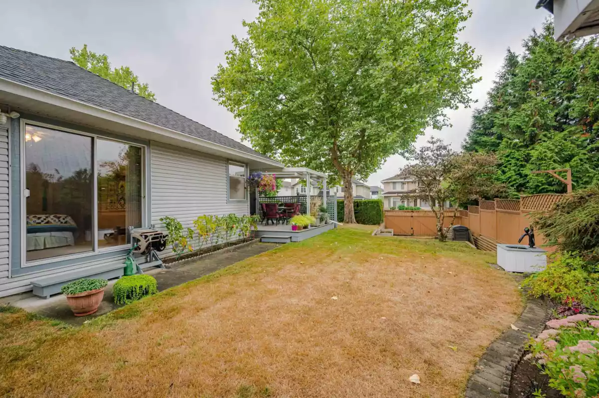 Outdoor Deck Photo of 8459 142a Street, Surrey, BC
