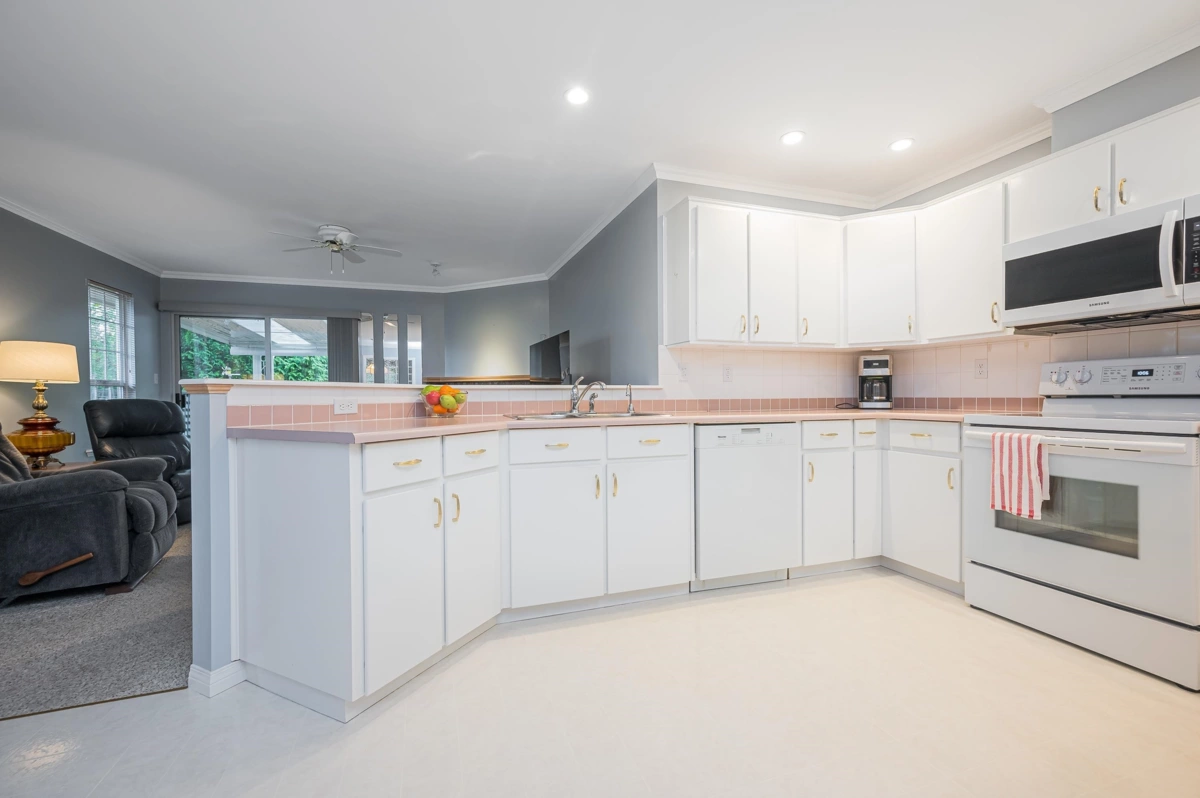 Pantry Photo of 8459 142a Street, Surrey, BC