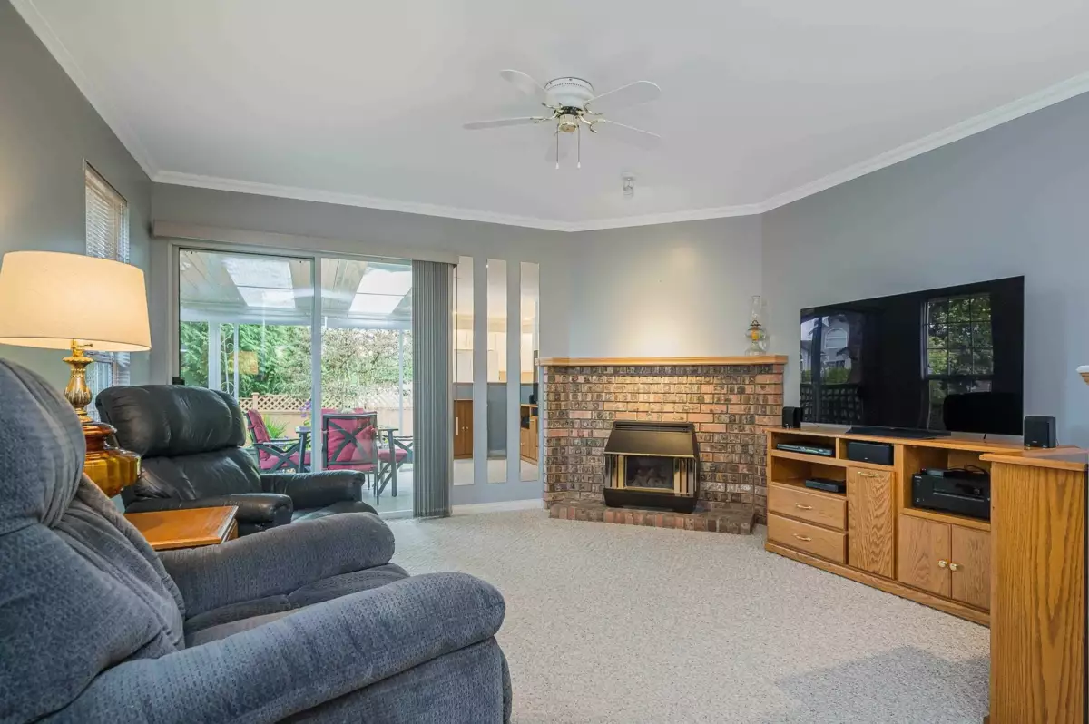 Primary Bathroom Photo of 8459 142a Street, Surrey, BC