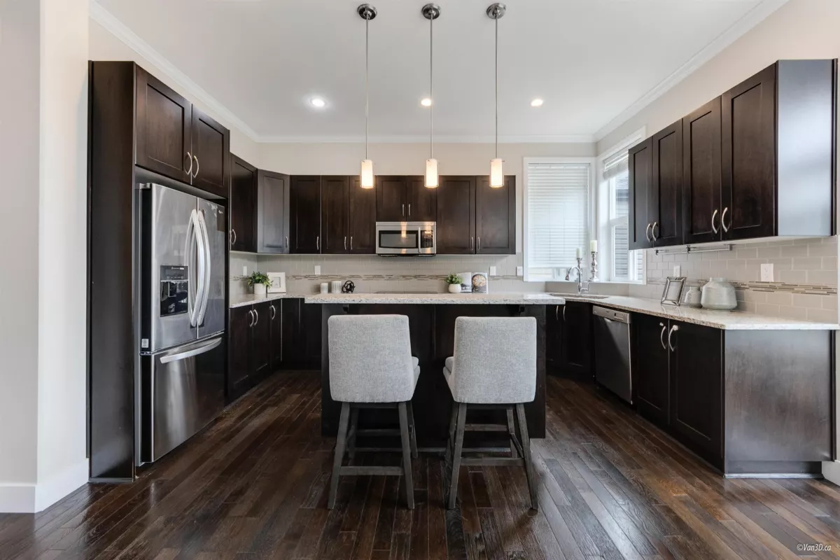 Primary Bathroom Photo of 3462 Stephens Court, Coquitlam, BC