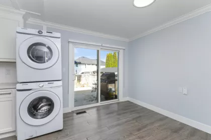 Kitchen Photo of 32317 Adair Avenue, Abbotsford, BC