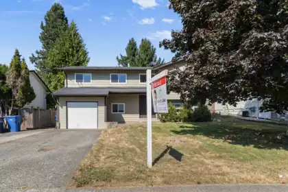 Neighborhood Park Photo Near 32317 Adair Avenue, Abbotsford, BC