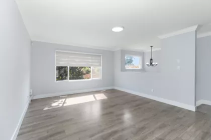 Primary Bathroom Photo of 32317 Adair Avenue, Abbotsford, BC