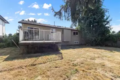 Swimming Pool Photo of 32317 Adair Avenue, Abbotsford, BC
