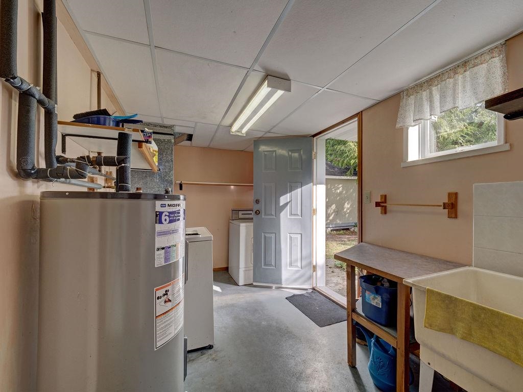 Front Yard Photo of 5642 Nickerson Road, Sechelt, BC