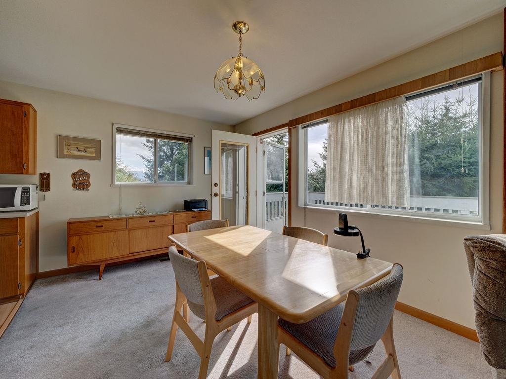 Guest Bathroom Photo of 5642 Nickerson Road, Sechelt, BC