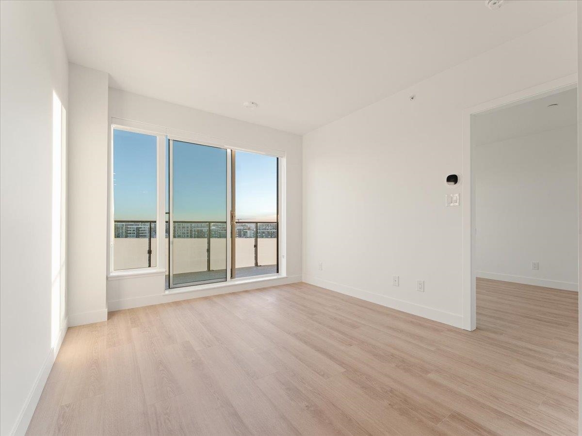 Basement Recreation Room Photo of PH1506 7977 Lansdowne Road, Richmond, BC