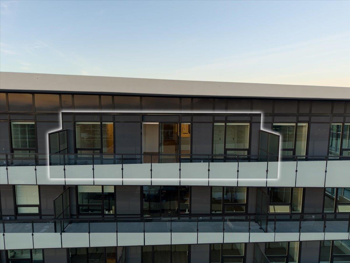 Breakfast Nook Photo of PH1506 7977 Lansdowne Road, Richmond, BC