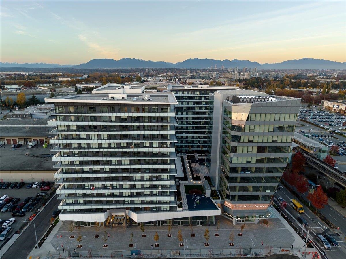 Exterior Rear Photo of PH1506 7977 Lansdowne Road, Richmond, BC