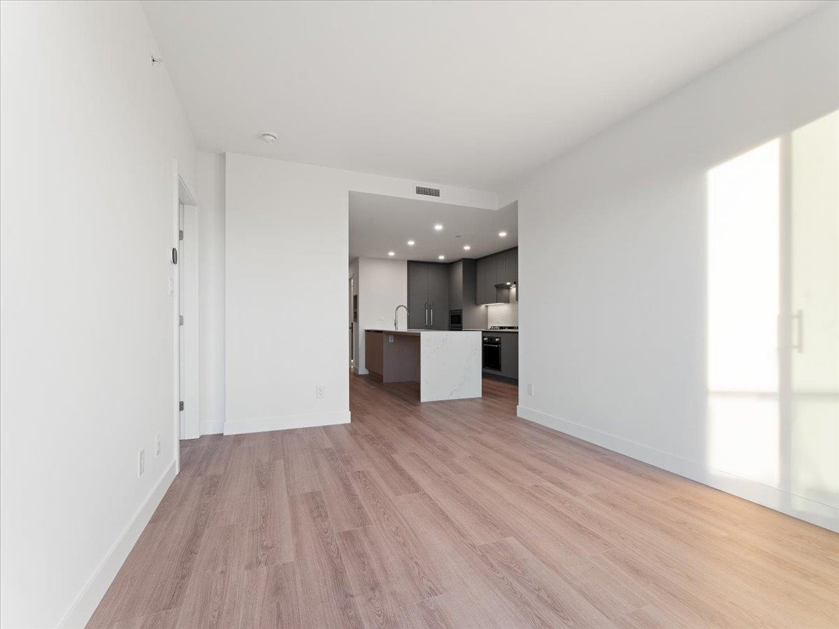 Mudroom Photo of PH1506 7977 Lansdowne Road, Richmond, BC