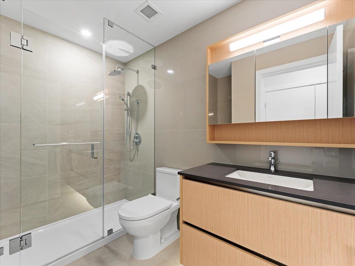 Outdoor Deck Photo of PH1506 7977 Lansdowne Road, Richmond, BC