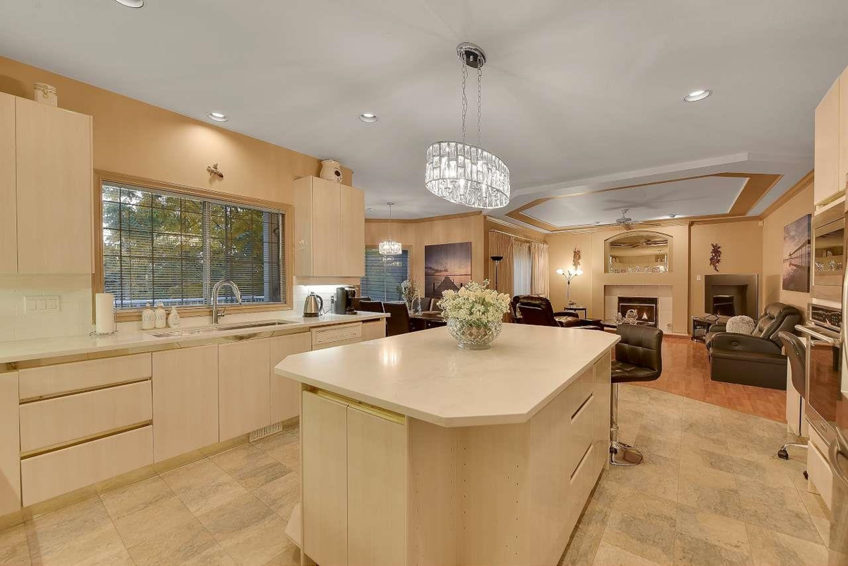 Walk-In Closet Photo of 14958 83a Avenue, Surrey, BC