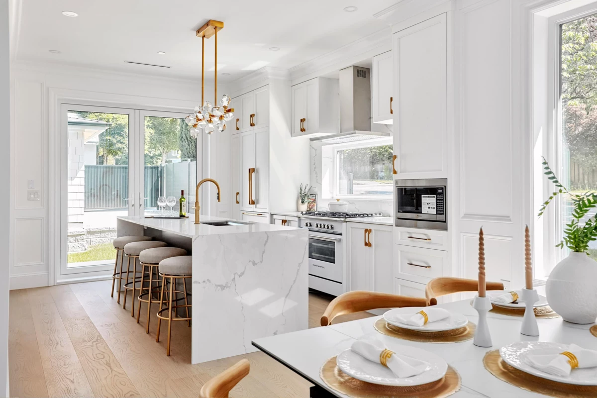 Dining Area Photo of 5081 Crown Avenue, Vancouver, BC