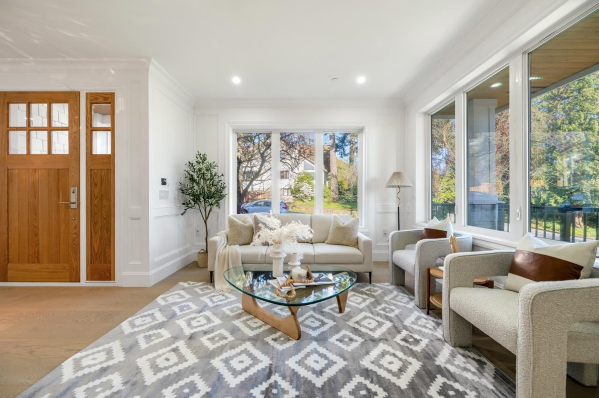 Primary Bathroom Photo of 5081 Crown Avenue, Vancouver, BC