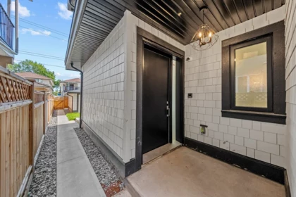 2 4650 Gothard Street, Vancouver, BC, Vancouver — Half Duplex for sale